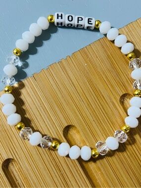 Hope Beaded Stretch Bracelet - White and Gold face crystals